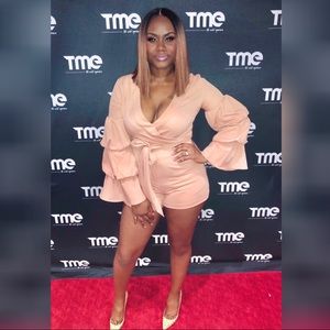 CHIC IN THE CITY ROMPER